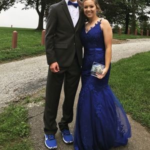 Blue prom dress:)